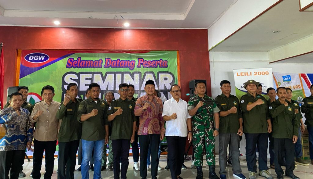Dandim 1418/Mamuju Hadiri Seminar Petani Durian dan Pengukuhan Asosiasi Petani Durian Sulawesi Barat